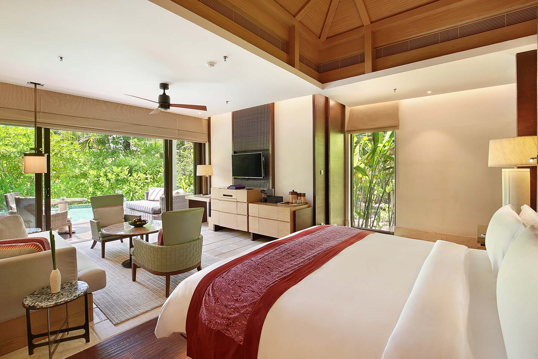 09Ritz Carlton Bali1